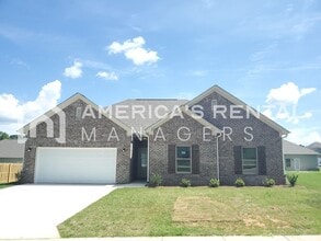 Building Photo - Home for Rent in Clanton, AL..COMING SOON!