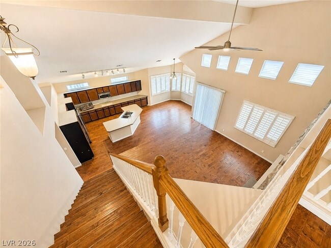 Building Photo - 1108 Ventura Hills St