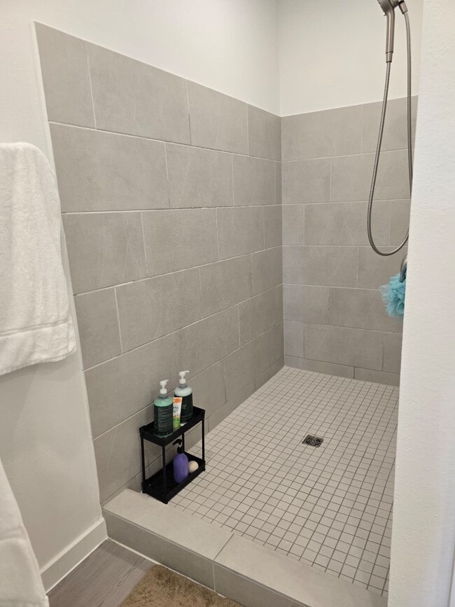 Building Photo - 3061 Avenida Sonoma Dr