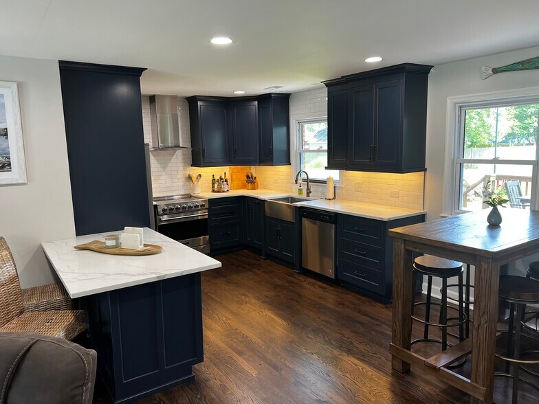 Building Photo - 101 Mary Ann Dr