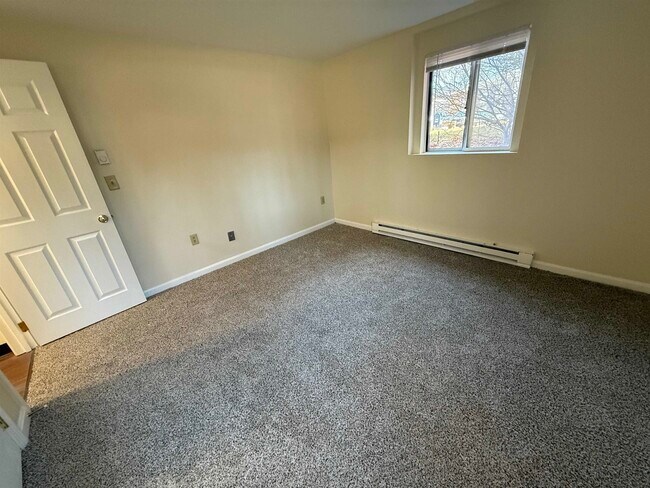 Building Photo - 93 West St