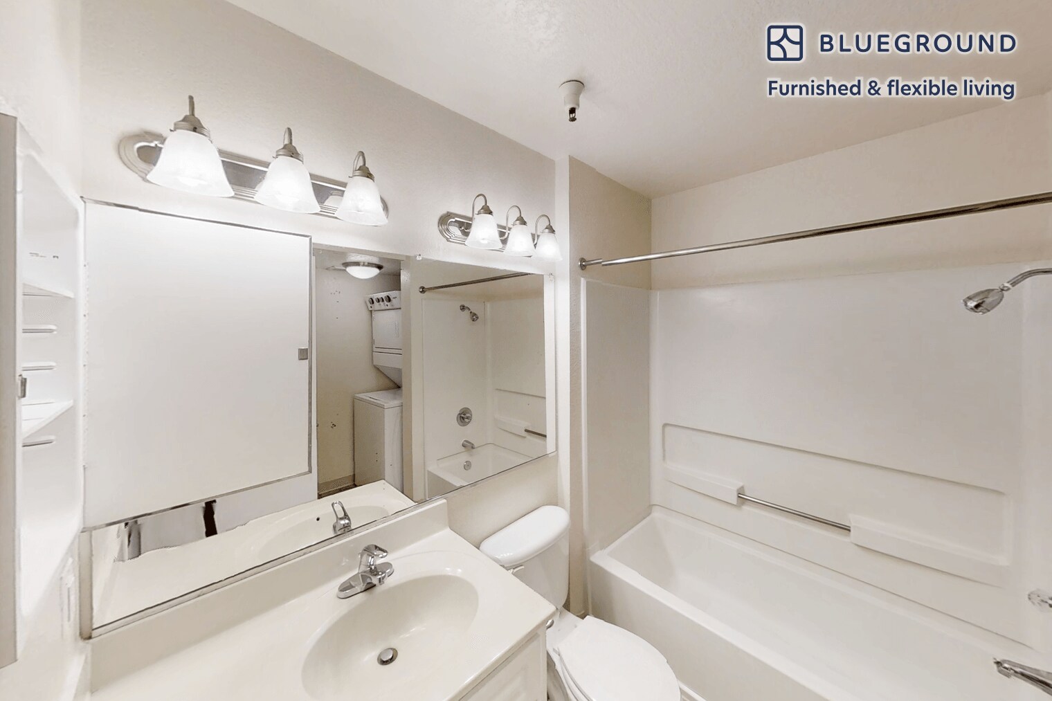 Building Photo - 121 Roble Rd