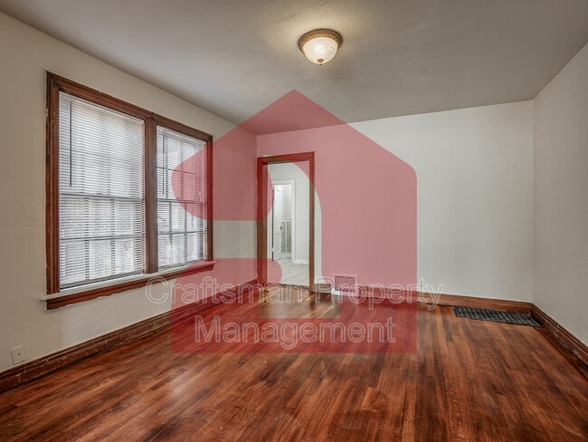 Building Photo - 1801 NW 22nd St