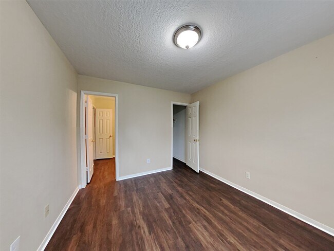 Building Photo - 4854 Dappled Grove Trail