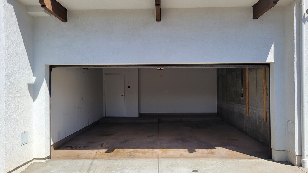 Building Photo - 3753 W 244th St