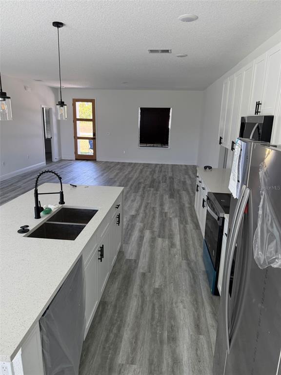 Building Photo - 17490 SW 27 Cir