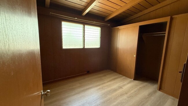 Building Photo - 3 Bed 1.5 Bath in the Beautiful Palisades
