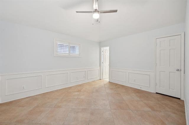 Building Photo - 7010 Claybrook Dr