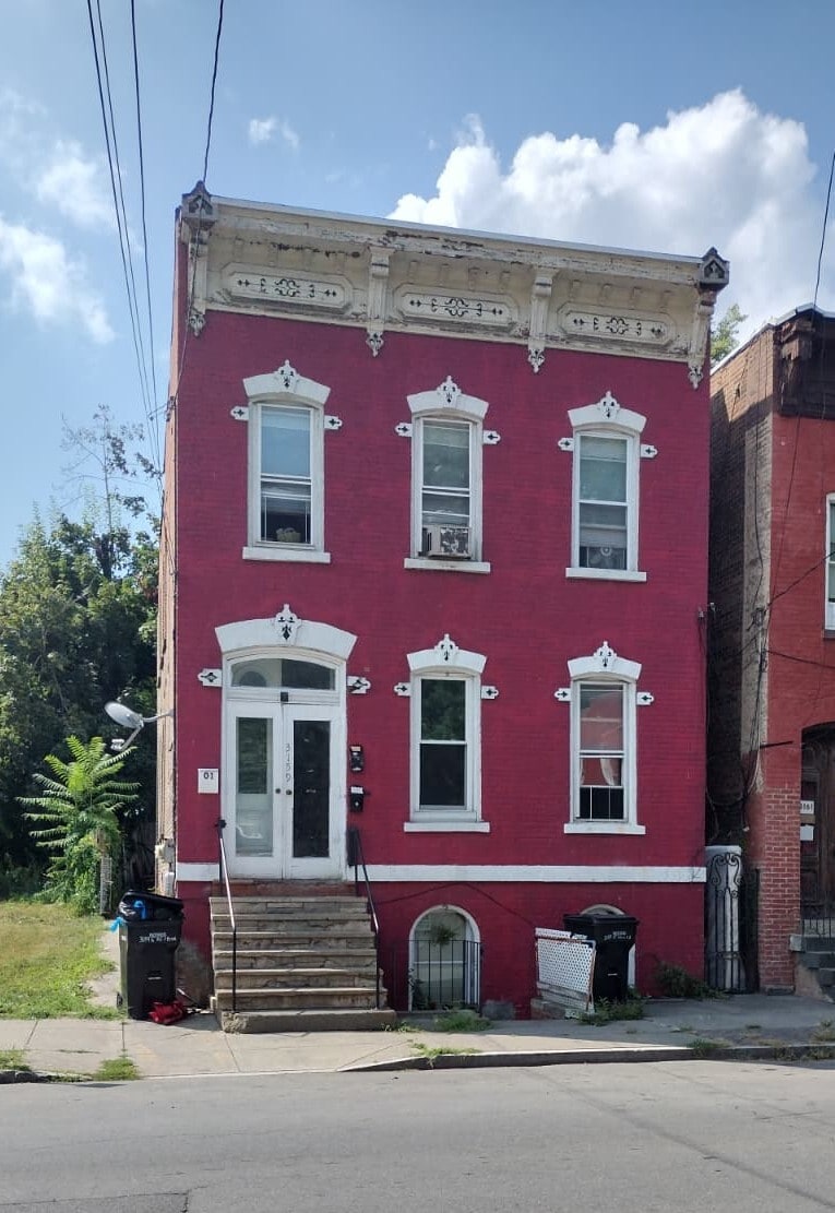 Building Photo - 3159 6th Ave