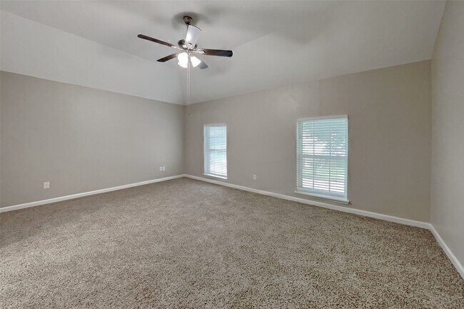 Building Photo - 16306 Ash Point Ln