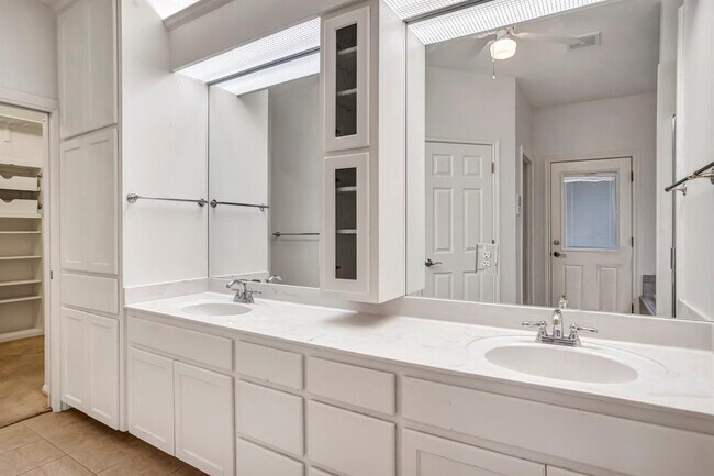 Building Photo - 4504 Wild Dunes Ct