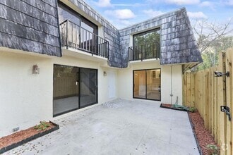 Building Photo - 1624 Forest Lakes Cir