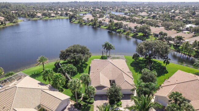 Building Photo - 8270 Eleuthera Ln