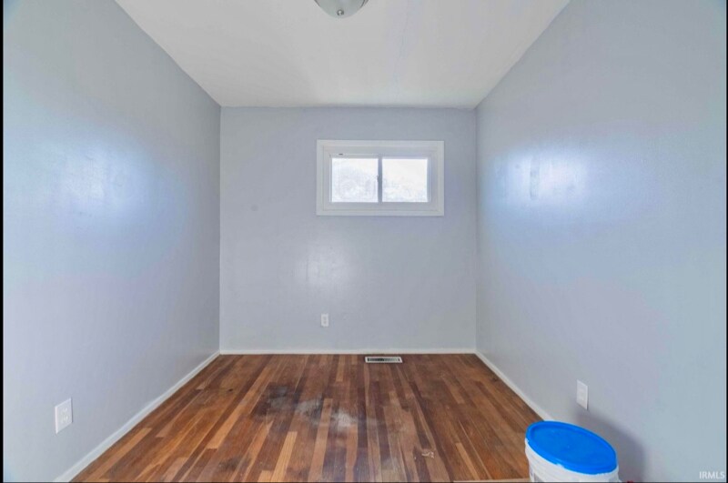 Building Photo - 3227 S Koldyke Dr