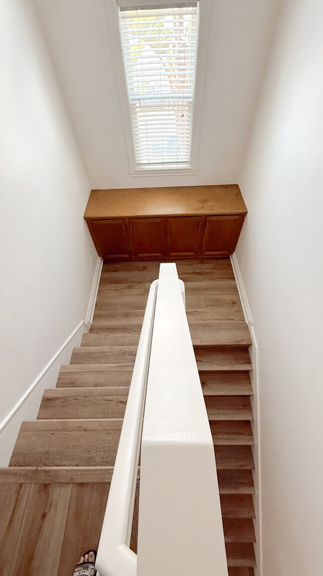 Building Photo - 5 Bluefin Ct