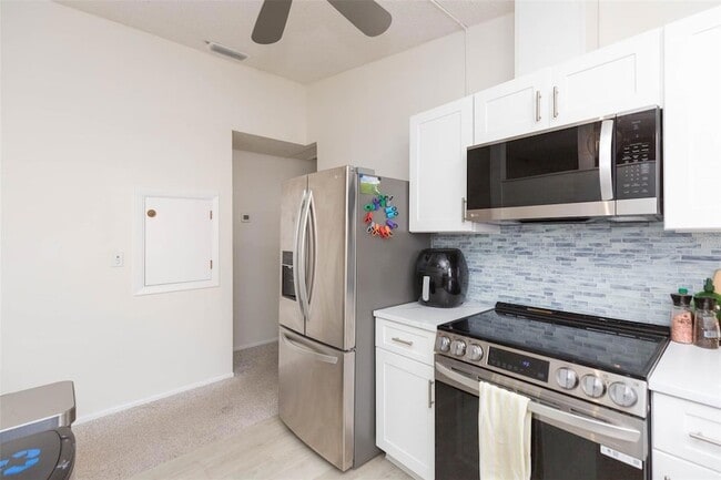 Building Photo - 3604 E Maritana Dr