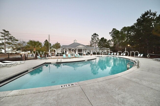 Building Photo - 312 N Sand Palm Rd