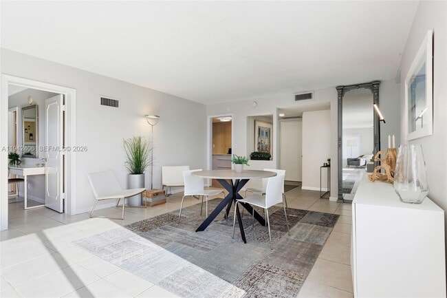 Building Photo - 1151 N Fort Lauderdale Beach Blvd