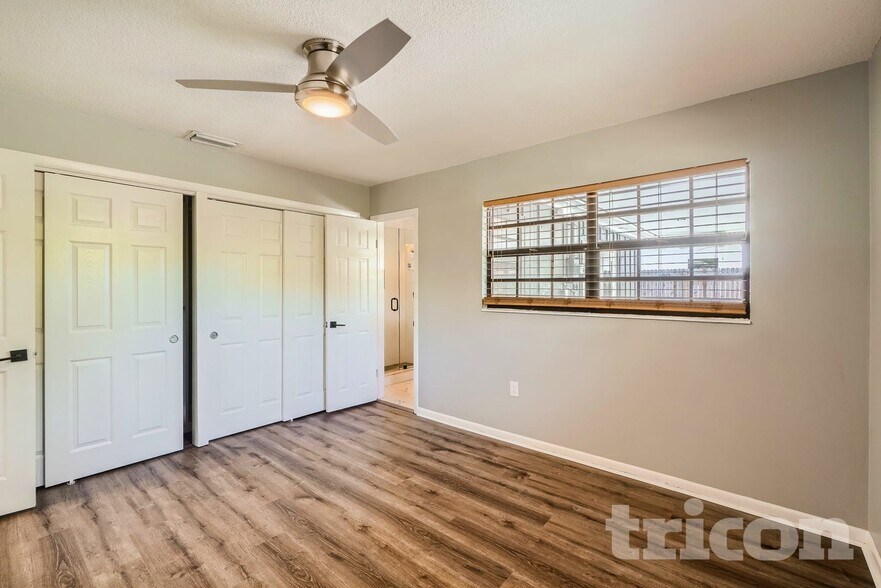 Building Photo - 348 Barbara Cir