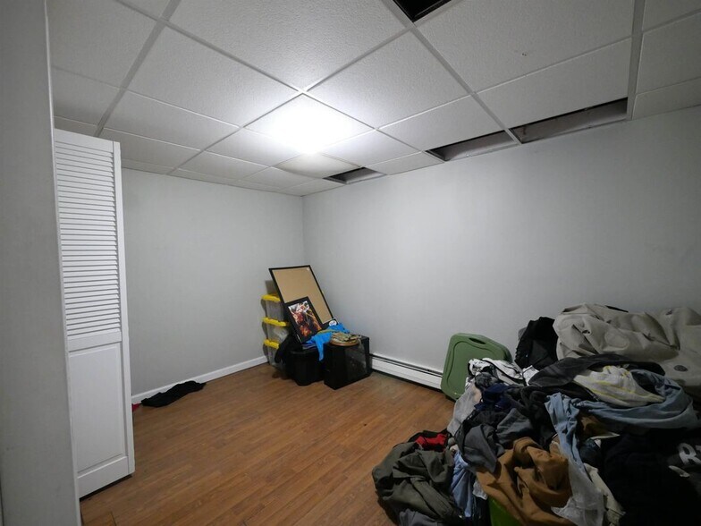 Building Photo - 85 Sylvan Ridge Rd