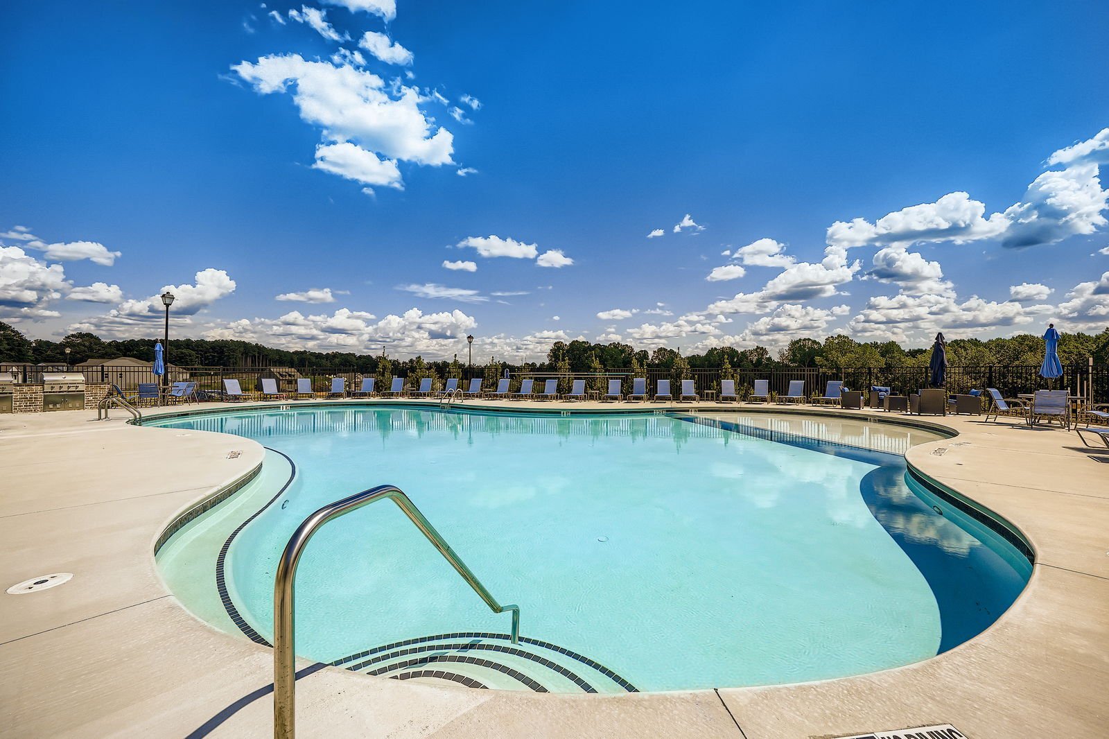 Building Photo - 127 Pyrus Ln