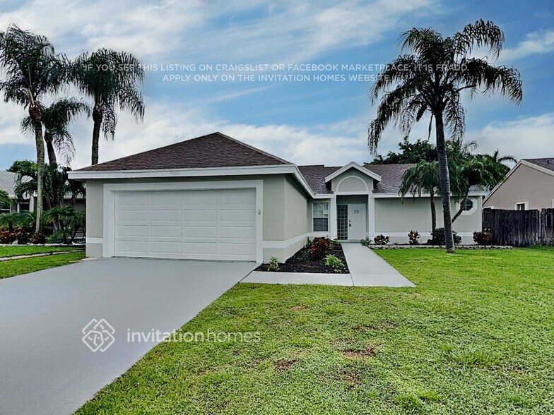 Primary Photo - 9004 Paragon Way