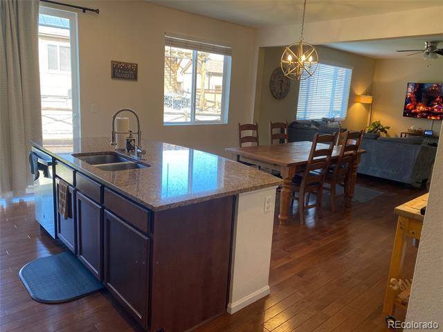 Building Photo - 7122 Golden Acacia Ln