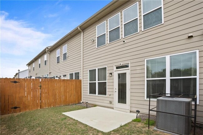Building Photo - 7637 Avalon Blvd