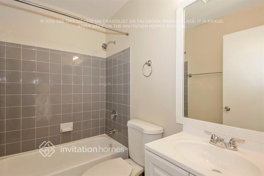 Building Photo - 19093 NW 12th Ct