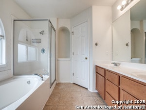 Building Photo - 9618 Discovery Rise