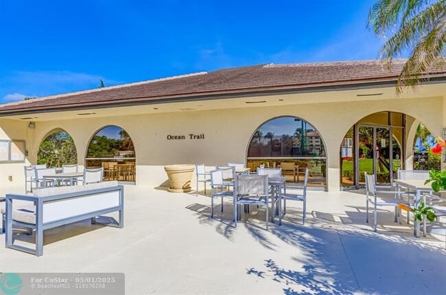 Building Photo - 300 Ocean Trail Way