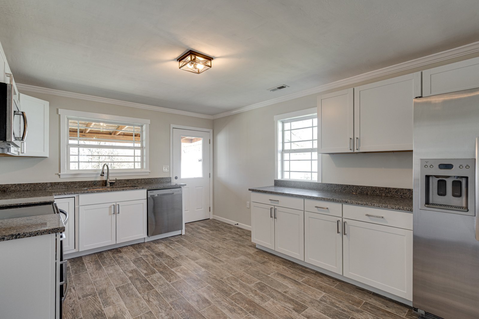 Building Photo - 48 Vero Beach Ave