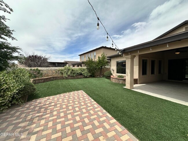 Building Photo - 13108 Round Ridge