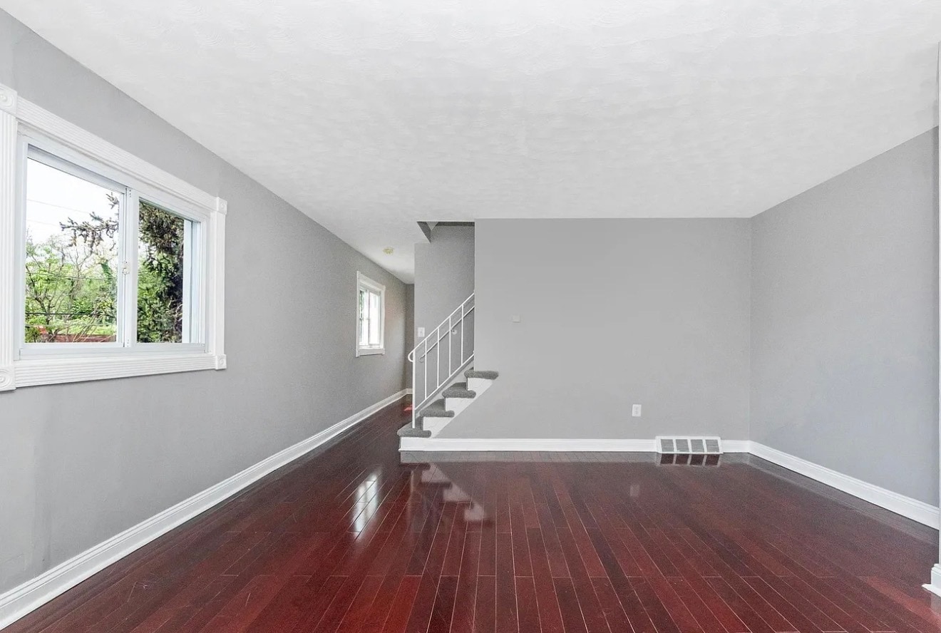 Building Photo - 2100 Ashburton St