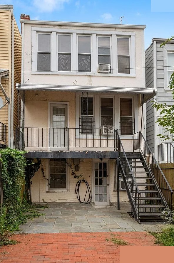 Building Photo - 4422 3rd St NW