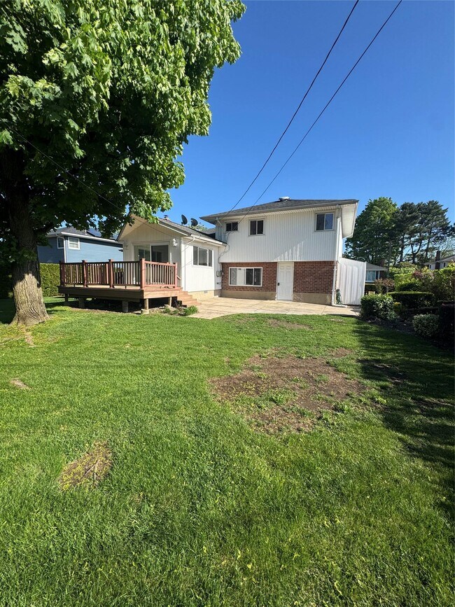 Building Photo - 371 White Birch Ln