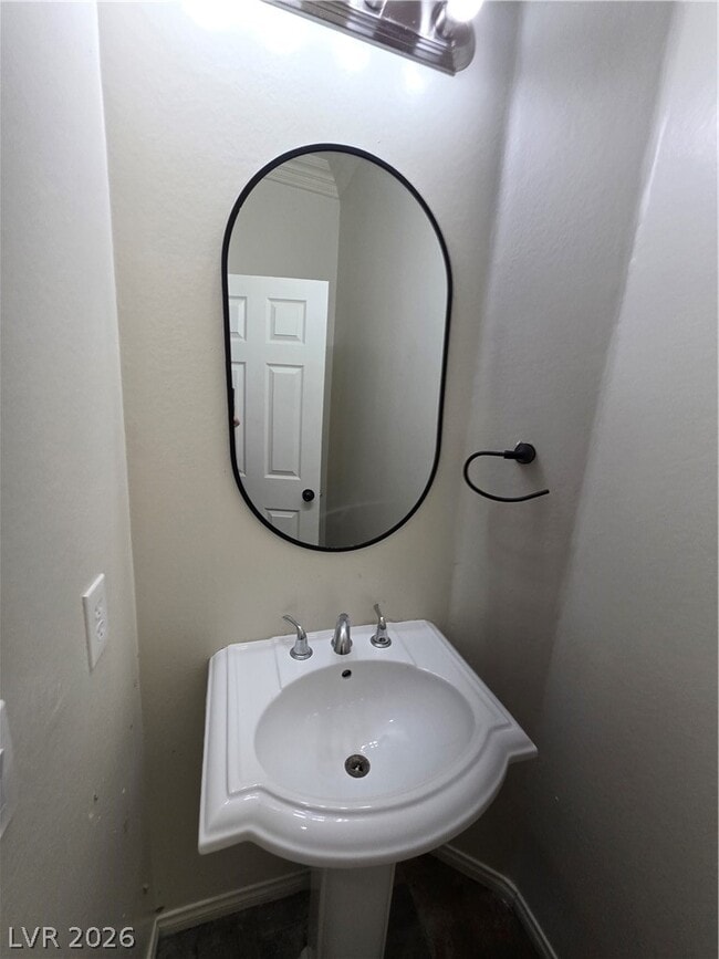 Building Photo - 9338 Wilderness Glen Ave