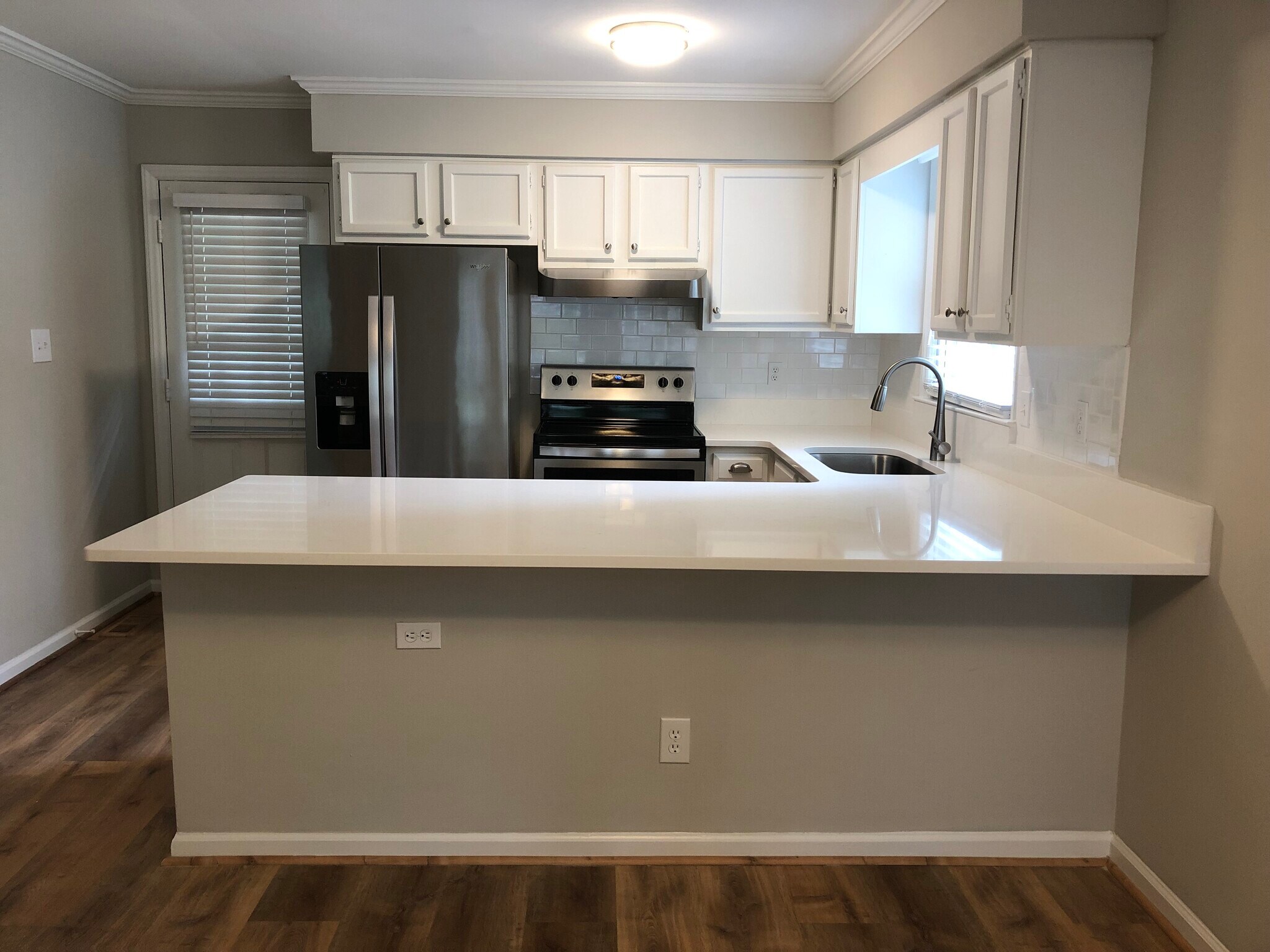 Building Photo - 901 N Greensboro St