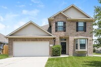 Building Photo - 18446 Sunrise Pines Dr
