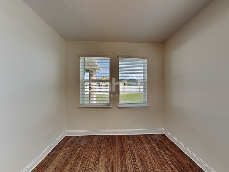 Building Photo - 1108 Winter Stone St