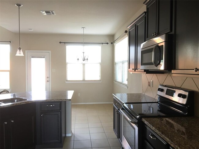 Building Photo - 1008 Forest Meadow Ct