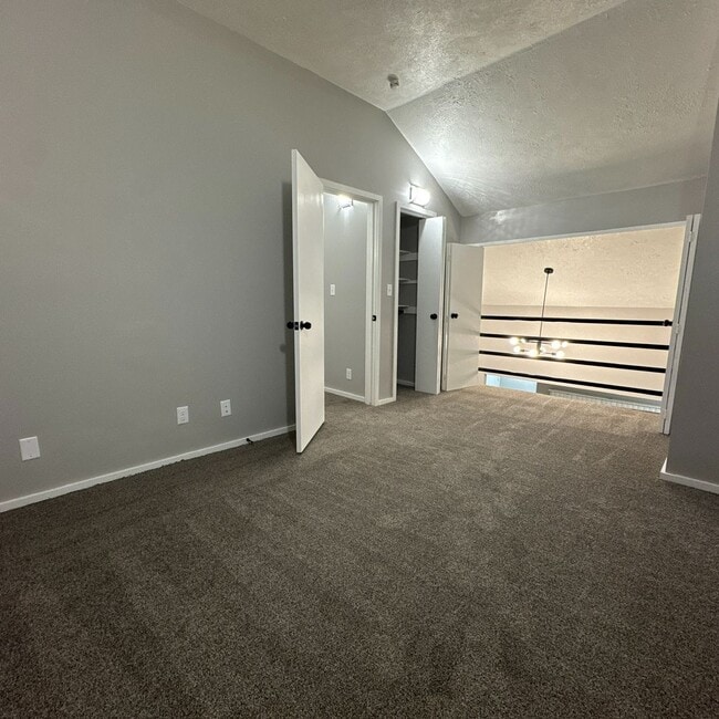 Building Photo - Luxurious 2-Bedroom Apartments with Modern...