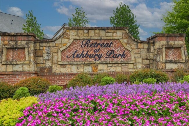 Building Photo - 2375 Woodmarsh Cir