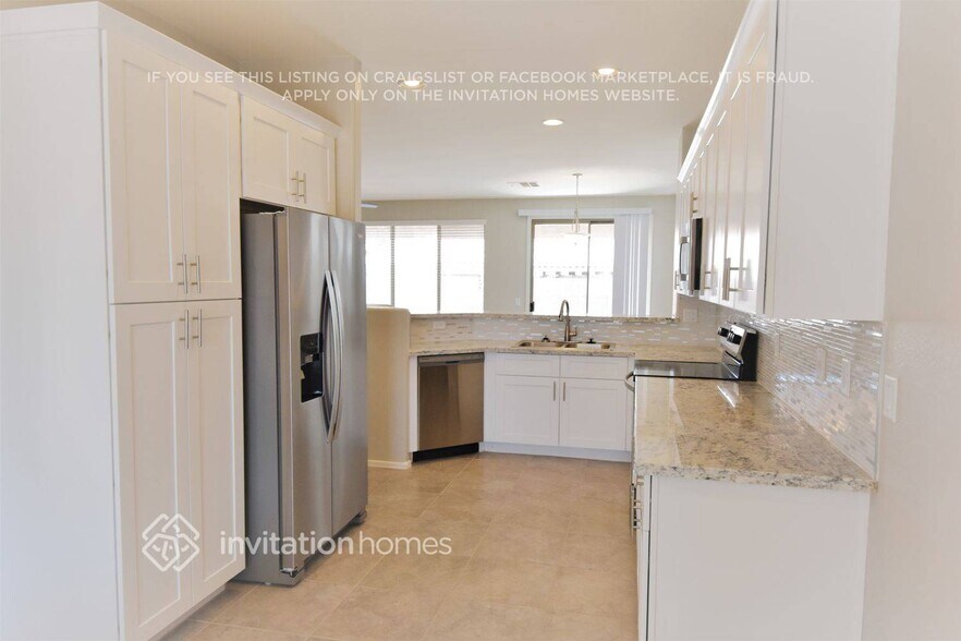 Building Photo - 14920 W Banff Ln