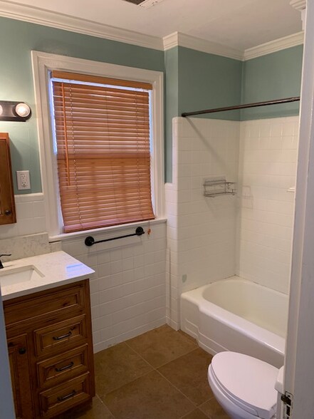 Building Photo - 1403 Cinderella Rd