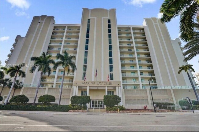 Building Photo - 18100 N Bay Rd