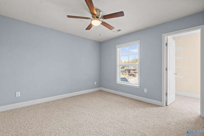 Building Photo - 107 Autumn Haven Ln