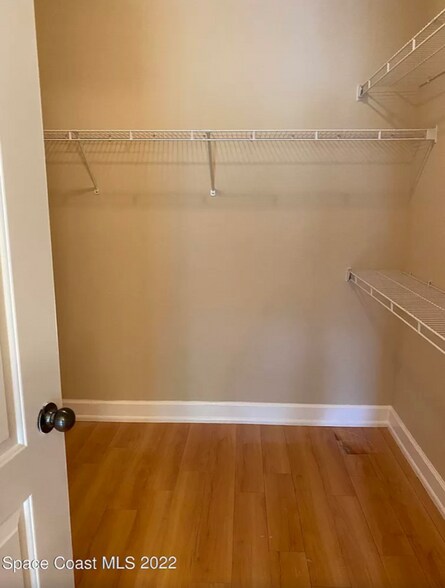 Building Photo - 6441 Borasco Dr
