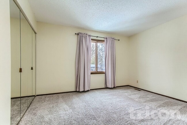 Building Photo - 3401 75th Ave N