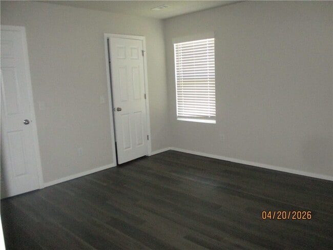 Building Photo - 904 S Excelsior Dr